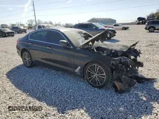 2018 BMW 5 Series 530i z VIN WBAJA5C52JWA38947, wystawiony jako Copart lot #48182405 z przebiegiem Nie podano mil oraz Szkoda całkowita • Salvage title. Historia ofert i sprzedaży dostępna na DreamBid. Obrazek 4.