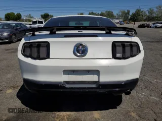 2010 Ford Mustang V6 with VIN 1ZVBP8AN8A5132387, listed as a Copart auction lot 52968645 with 127,466 mi miles and Salvage Title. Bid and sale history available at DreamBid. Image 6.