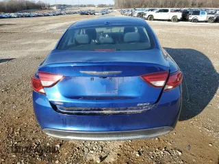 2015 Chrysler 200 Limited with VIN 1C3CCCAB4FN679678, listed as a Copart auction lot 41822485 with 0 mi miles and Clean Title. Bid and sale history available at carsss.com. Image 6.