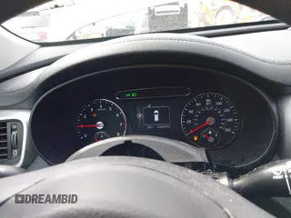 2017 Kia Sorento LX with VIN 5XYPG4A3XHG297598, listed as a IAAI auction lot 42029607 with 104,157 mi miles. Bid and sale history available at carsss.com. Image 7.