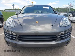 2014 Porsche Cayenne z VIN WP1AA2A2XELA91523, wystawiony jako IAAI lot #42538298 z przebiegiem 67 001 mil mil oraz . Historia ofert i sprzedaży dostępna na DreamBid. Obrazek 12.