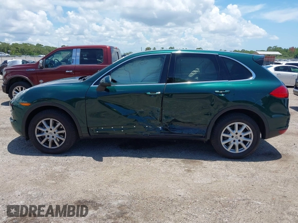 2014 Porsche Cayenne with VIN WP1AA2A21ELA06570, listed as a IAAI auction lot 42473298 with 61,421 mi miles and . Bid and sale history available at DreamBid. Image 15.