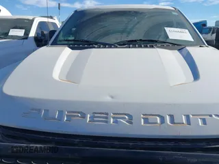 2017 Ford Super Duty F-250 SRW XL with VIN 1FD7W2B63HEE48575, listed as a IAAI auction lot 41666801 with 113,346 mi miles. Bid and sale history available at carsss.com. Image 6.
