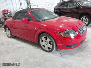2001 Audi TT with VIN TRUUT28N511029578, listed as a IAAI auction lot 41892368 with 38,501 mi miles. Bid and sale history available at carsss.com. Image 1.
