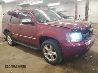 2011 Chevrolet Tahoe LT z VIN 1GNSKBE00BR304863, wystawiony jako Copart lot #55168115 z przebiegiem 151 520 mil mil oraz Szkoda całkowita • Salvage title. Historia ofert i sprzedaży dostępna na DreamBid. Obrazek 4.