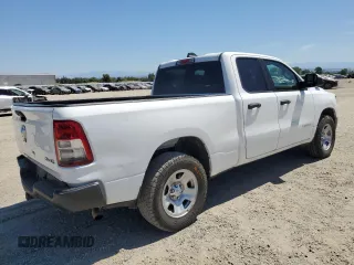 2021 Ram 1500 Tradesman z VIN 1C6RRFCG4MN697360, wystawiony jako Copart lot #59112125 z przebiegiem 97 327 mil mil oraz Czysty tytuł • Clean title. Historia ofert i sprzedaży dostępna na DreamBid. Obrazek 3.