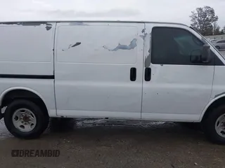 2007 Chevrolet Express Cargo Van with VIN 1GCGG25V271204099, listed as a IAAI auction lot 41786959 with 195,383 mi miles. Bid and sale history available at carsss.com. Image 13.