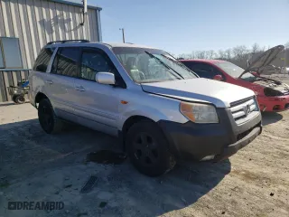 2006 Honda Pilot EX with VIN 2HKYF18426H529427, listed as a Copart auction lot 48582285 with 207,553 mi miles and Salvage Title. Bid and sale history available at carsss.com. Image 4.