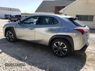 2021 Lexus UX with VIN JTHP9JBH9M2040616, listed as a Copart auction lot 49182703 with 14,339 mi miles. Bid and sale history available at carsss.com. Image 2.