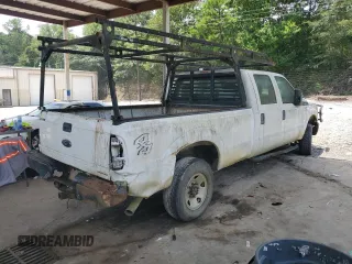 2013 Ford F-250 XL with VIN 1FT7W2B6XDEB35523, listed as a Copart auction lot 63828255 with 203,320 mi miles and Clean title. Bid and sale history available at DreamBid. Image 3.