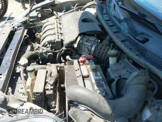 2017 Nissan Sentra SV с VIN 3N1AB7AP6HL667482, выставлен на аукционе IAAI как лот 43085533 с пробегом 126 304 миль миль и . История ставок и продаж доступна на DreamBid. Изображение 19.