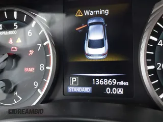 2018 Infiniti Q50 3.0t LUXE with VIN JN1EV7AP8JM364465, listed as a IAAI auction lot 41734191 with 136,869 mi miles. Bid and sale history available at carsss.com. Image 7.