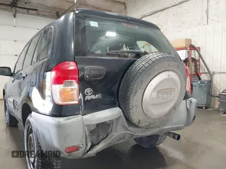 2001 Toyota RAV4 with VIN JTEGH20V810001120, listed as a IAAI auction lot 42671496 with 235,580 mi miles and . Bid and sale history available at DreamBid. Image 6.