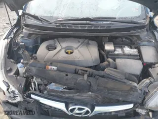 2016 Hyundai Elantra SE with VIN KMHDH4AE5GU489280, listed as a IAAI auction lot 41008040 with 102,749 mi miles. Bid and sale history available at carsss.com. Image 10.