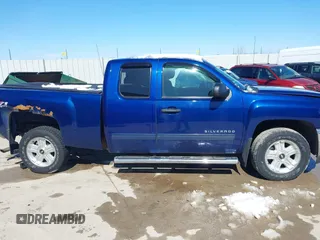 2013 Chevrolet Silverado 1500 LT with VIN 1GCRKSE7XDZ104208, listed as a IAAI auction lot 41875994 with 61,548 mi miles and . Bid and sale history available at DreamBid. Image 13.