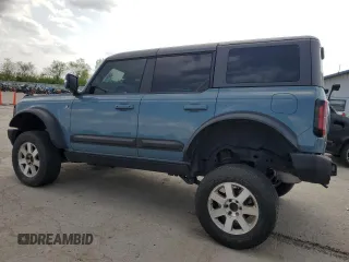 2022 Ford Bronco with VIN 1FMDE5DH3NLB05164, listed as a Copart auction lot 54131195 with 29,052 mi miles and Salvage title. Bid and sale history available at DreamBid. Image 2.