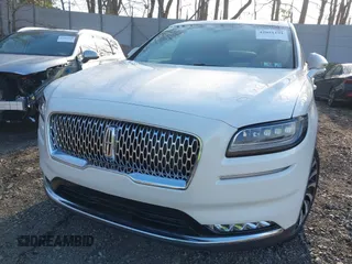 2023 Lincoln Nautilus Black Label z VIN 2LMPJ9JP1PBL28970, wystawiony jako IAAI lot #42091191 z przebiegiem 15 276 mil mil oraz . Historia ofert i sprzedaży dostępna na DreamBid. Obrazek 19.