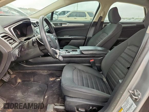 2020 Ford Fusion SE with VIN 3FA6P0HD4LR224878, listed as a Copart auction lot 61371885 with 68,129 mi miles and Clean title. Bid and sale history available at DreamBid. Image 7.
