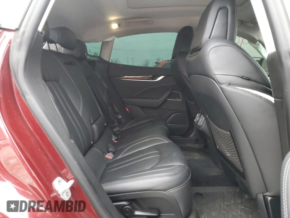 2018 Maserati Levante GranSport z VIN ZN661XUS5JX298175, wystawiony jako Copart lot #85641704 z przebiegiem Nie podano mil oraz Czysty tytuł • Clean title. Historia ofert i sprzedaży dostępna na DreamBid. Obrazek 10.