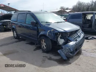 2008 Dodge Grand Caravan SE z VIN 2D8HN44HX8R797467, wystawiony jako IAAI lot #41839194 z przebiegiem 129 022 mil mil oraz . Historia ofert i sprzedaży dostępna na DreamBid. Obrazek 1.