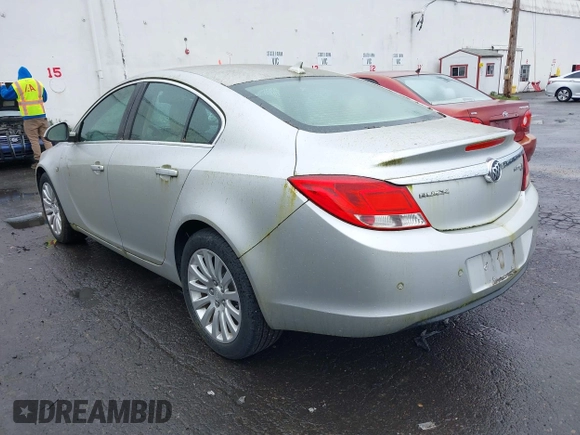 2011 Buick Regal CXL RL6 with VIN W04GU5GC9B1018360, listed as a IAAI auction lot 41974395 with 27,271 mi miles. Bid and sale history available at carsss.com. Image 3.
