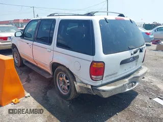 1998 Ford Explorer XL z VIN 1FMZU34E9WZB33911, wystawiony jako IAAI lot #42329782 z przebiegiem 156 654 mil mil oraz . Historia ofert i sprzedaży dostępna na DreamBid. Obrazek 3.