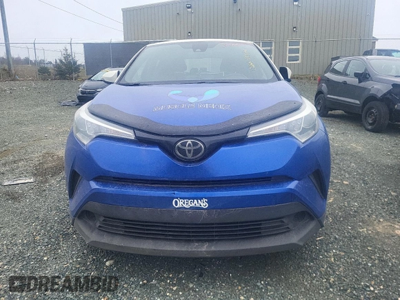 2018 Toyota C-HR XLE with VIN NMTKHMBX1JR063883, listed as a Copart auction lot 52885395 with 185,922 mi miles and Salvage Title. Bid and sale history available at DreamBid. Image 5.