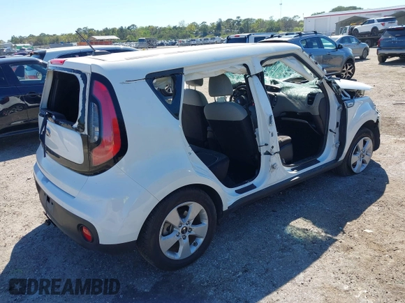 2018 Kia Soul with VIN KNDJN2A28J7583962, listed as a IAAI auction lot 41826688 with 1 mi miles. Bid and sale history available at carsss.com. Image 4.
