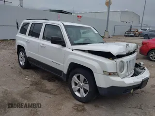2015 Jeep Patriot Sport z VIN 1C4NJPBB8FD149607, wystawiony jako IAAI lot #42191910 z przebiegiem 156 557 mil mil oraz . Historia ofert i sprzedaży dostępna na DreamBid. Obrazek 1.