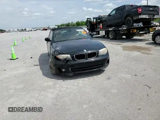 2012 BMW 1 Series 128i z VIN WBAUN1C53CVH84178, wystawiony jako Copart lot #80504034 z przebiegiem Nie podano mil oraz Szkoda całkowita • Salvage title. Historia ofert i sprzedaży dostępna na DreamBid. Obrazek 10.