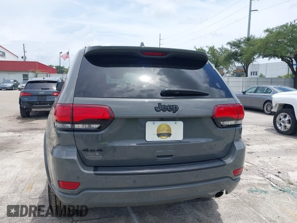 2019 Jeep Grand Cherokee Upland with VIN 1C4RJFAG9KC674720, listed as a IAAI auction lot 40002864 with Not Provided miles and . Bid and sale history available at DreamBid. Image 16.