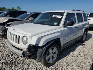 2011 Jeep Patriot Sport with VIN 1J4NT1GB7BD288597, listed as a Copart auction lot 60882755 with 109,530 mi miles and Salvage title. Bid and sale history available at DreamBid. Image 1.