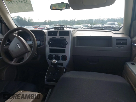 2008 Jeep Patriot Sport with VIN 1J8FT28048D775688, listed as a IAAI auction lot 42451775 with 299,177 mi miles and . Bid and sale history available at DreamBid. Image 5.
