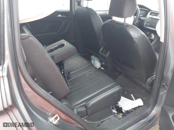 2022 Volkswagen Tiguan SE with VIN 3VV3B7AX3NM036590, listed as a IAAI auction lot 41463528 with 86,290 mi miles. Bid and sale history available at carsss.com. Image 8.