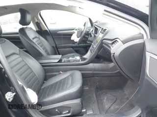 2018 Ford Fusion Energi SE with VIN 3FA6P0PU2JR277481, listed as a IAAI auction lot 41778140 with 51,933 mi miles. Bid and sale history available at carsss.com. Image 5.
