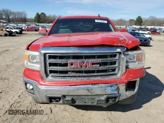 2015 GMC Sierra 1500 SLE z VIN 3GTU2UEC8FG142879, wystawiony jako Copart lot #46478585 z przebiegiem 183 794 mil mil oraz Czysty tytuł • Clean title. Historia ofert i sprzedaży dostępna na DreamBid. Obrazek 5.