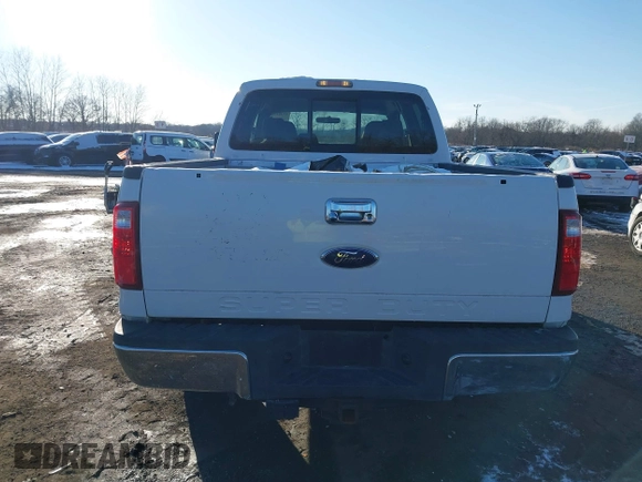 2010 Ford Super Duty F-250 SRW XL with VIN 1FTSW2B51AEA18636, listed as a IAAI auction lot 41401961 with 212,781 mi miles. Bid and sale history available at carsss.com. Image 16.