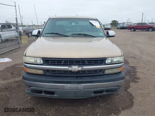 2000 Chevrolet Silverado 1500 LS with VIN 2GCEC19TXY1201498, listed as a IAAI auction lot 41576171 with 244,959 mi miles. Bid and sale history available at carsss.com. Image 12.