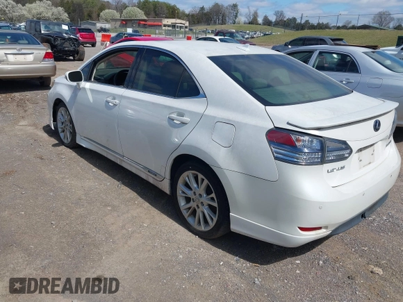 2010 Lexus HS 250h z VIN JTHBB1BAXA2019903, wystawiony jako IAAI lot #41712038 z przebiegiem 224 733 mil mil oraz . Historia ofert i sprzedaży dostępna na DreamBid. Obrazek 3.
