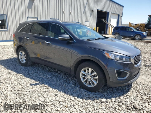 2016 Kia Sorento LX with VIN 5XYPG4A33GG005305, listed as a Copart auction lot 55771995 with 127,874 mi miles and Clean Title. Bid and sale history available at carsss.com. Image 4.