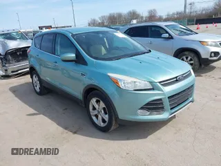 2013 Ford Escape SE with VIN 1FMCU0GX8DUB52817, listed as a IAAI auction lot 42070528 with 157,618 mi miles. Bid and sale history available at carsss.com. Image 1.