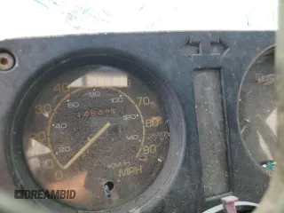 1988 Suzuki Samurai z VIN JS4JC51C6J4271251, wystawiony jako Copart lot #44574795 z przebiegiem 14 542 mil mil oraz Szkody całkowita. Historia ofert i sprzedaży dostępna na DreamBid. Obrazek 9.
