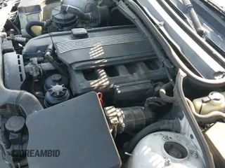 2005 BMW 3 Series 325i с VIN WBAEV33425KW18162, выставлен на аукционе IAAI как лот 42801892 с пробегом 107 352 миль миль и . История ставок и продаж доступна на DreamBid. Изображение 12.
