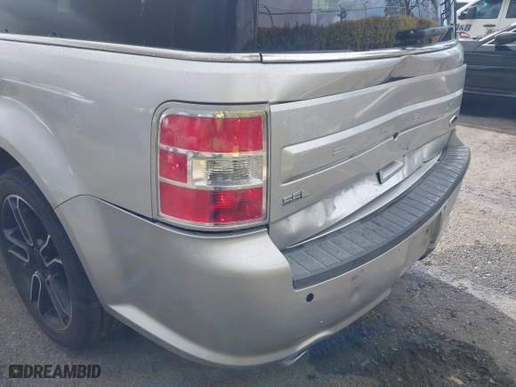 2014 Ford Flex SEL with VIN 2FMGK5C84EBD02738, listed as a IAAI auction lot 41712816 with 217,646 mi miles. Bid and sale history available at carsss.com. Image 16.