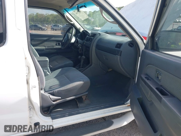 2004 Nissan Xterra XE with VIN 5N1ED28Y84C602418, listed as a IAAI auction lot 41959680 with 177,789 mi miles and . Bid and sale history available at DreamBid. Image 5.
