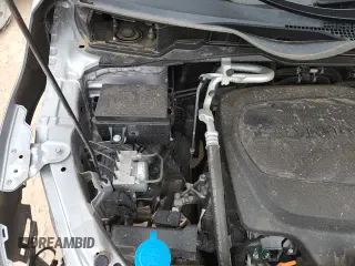 2019 Honda Odyssey LX с VIN 5FNRL6H21KB001220, выставлен на аукционе Copart как лот 71641205 с пробегом 73 264 миль миль и Списание • Salvage title. История ставок и продаж доступна на DreamBid. Изображение 15.