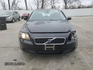 2006 Volvo S40 2.4L with VIN YV1MS382662173239, listed as a Copart auction lot 86269214 with 98,921 mi miles and Salvage Title. Bid and sale history available at carsss.com. Image 5.