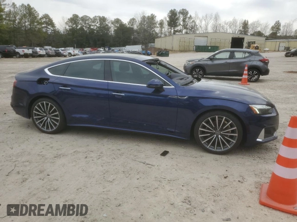 2021 Audi A5 Sportback Premium Plus with VIN WAUCBCF52MA015186, listed as a Copart auction lot 41383044 with 26,020 mi miles. Bid and sale history available at carsss.com. Image 4.