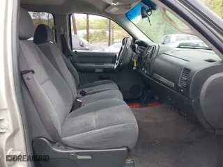 2008 Chevrolet Silverado 1500 LTZ with VIN 3GCEC13J68G145249, listed as a IAAI auction lot 41927560 with 252,141 mi miles. Bid and sale history available at carsss.com. Image 5.