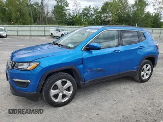 2017 Jeep Compass Latitude z VIN 3C4NJDBB2HT681625, wystawiony jako Copart lot #64820805 z przebiegiem 66 353 mil mil oraz Szkoda całkowita • Salvage title. Historia ofert i sprzedaży dostępna na DreamBid. Obrazek 1.